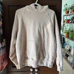Aritzia Sweatfleece Hoodie